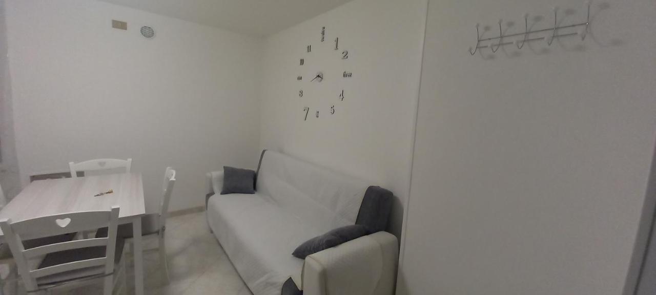 Begio Apartments Кіоджа Екстер'єр фото